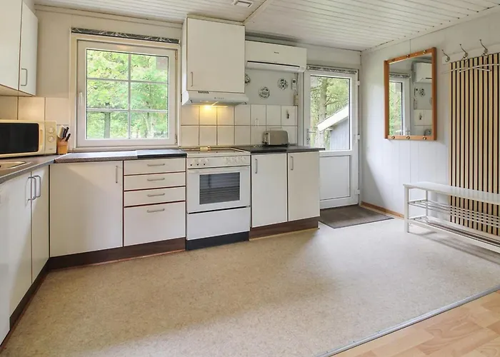 Ylvi - 2-8km From The Sea By Interhome Kongsmark